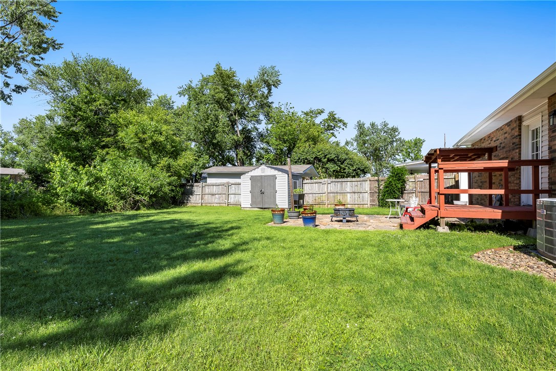 Debbies Sub Bentonville - Residential