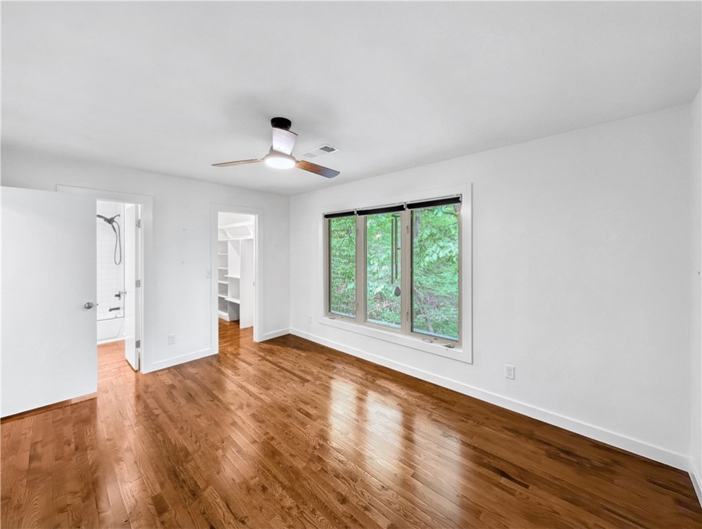 Townhouse Tct 3 A/K/A Drake Court Bvv - Residential
