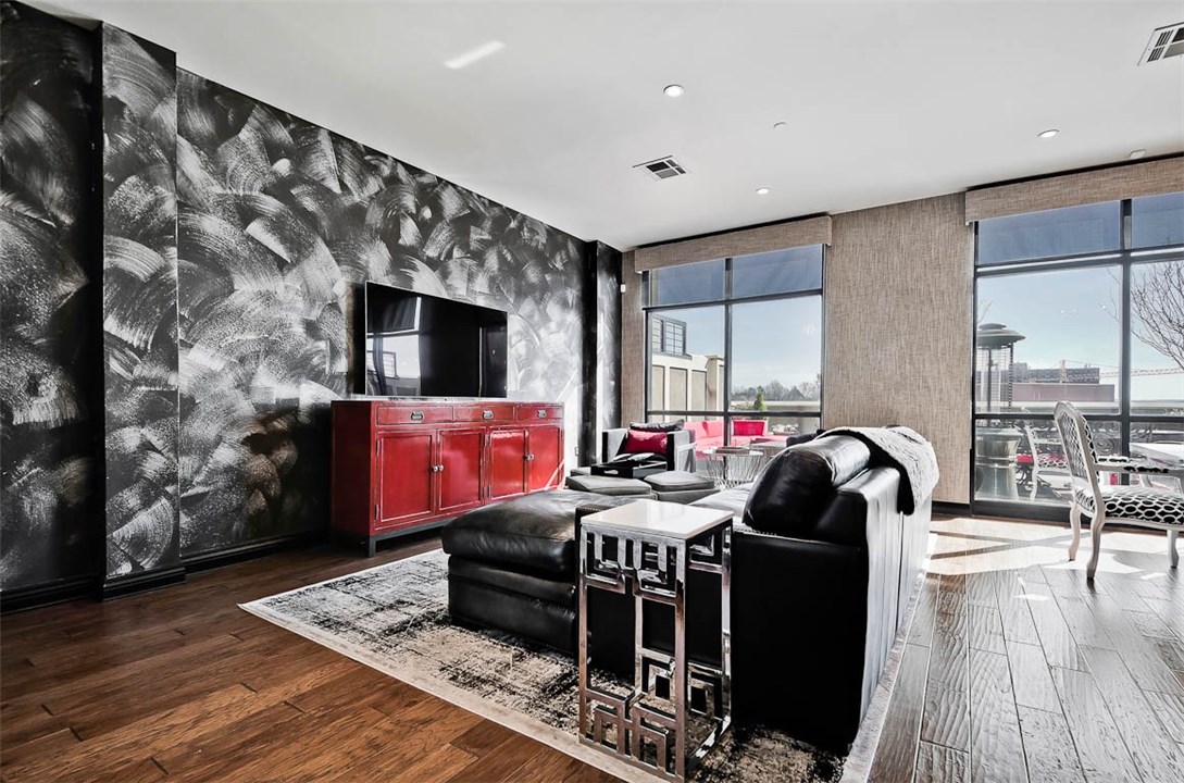 The Legacy Building Hpr - Residential