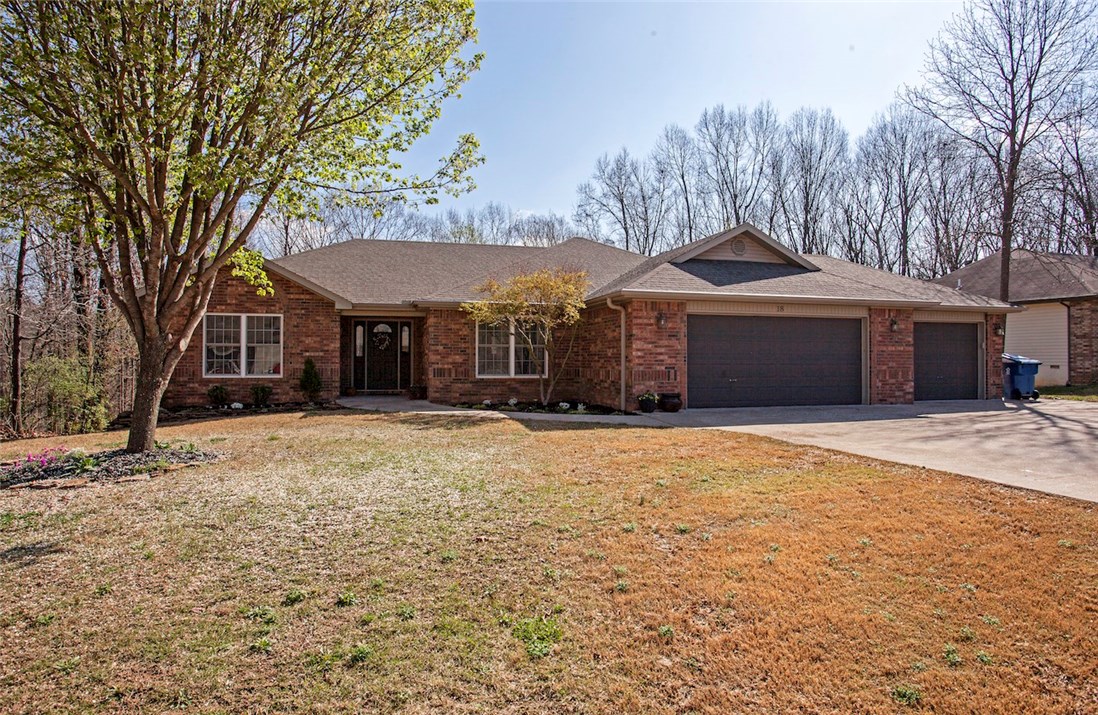 Beautifully updated home close to everything while being tucked away a bit on a quiet dead end street. Fantastic for entertaining w/ an open style, big kitchen and pantry, and a huge 11.5' x 31' patio. Patio is half covered w/ TV hook up, and half uncovered. House sits on big double lot w/ one lot being cleared and the second lot being wooded. New updates include new paint, new fixtures, new hardware, new vinyl plank flooring, new carpet w/memory foam pad, landscaping, AND house comes w/ a home warranty!