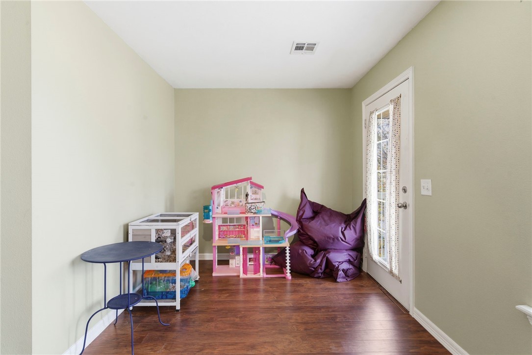 Salem Village Pud - Residential