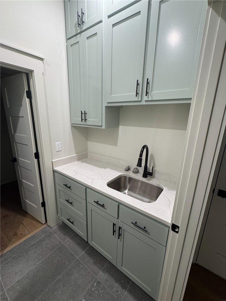 Seminole Park Sub Rogers - Residential