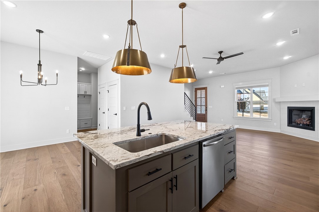 Seminole Park Sub Rogers - Residential