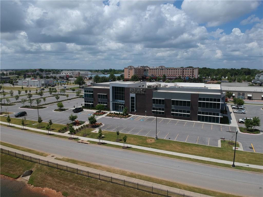Fountain Plaza Sub Bentonville - Commercial Lease
