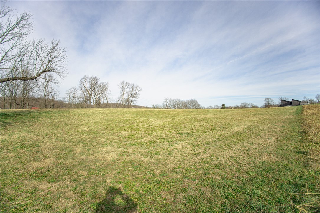 Tontitown Outlots 2000 Annex - Land