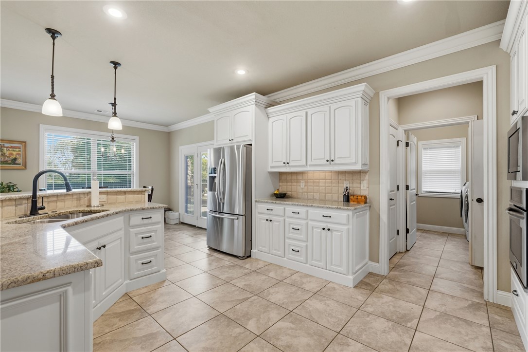 Lexington Sub Rogers - Residential