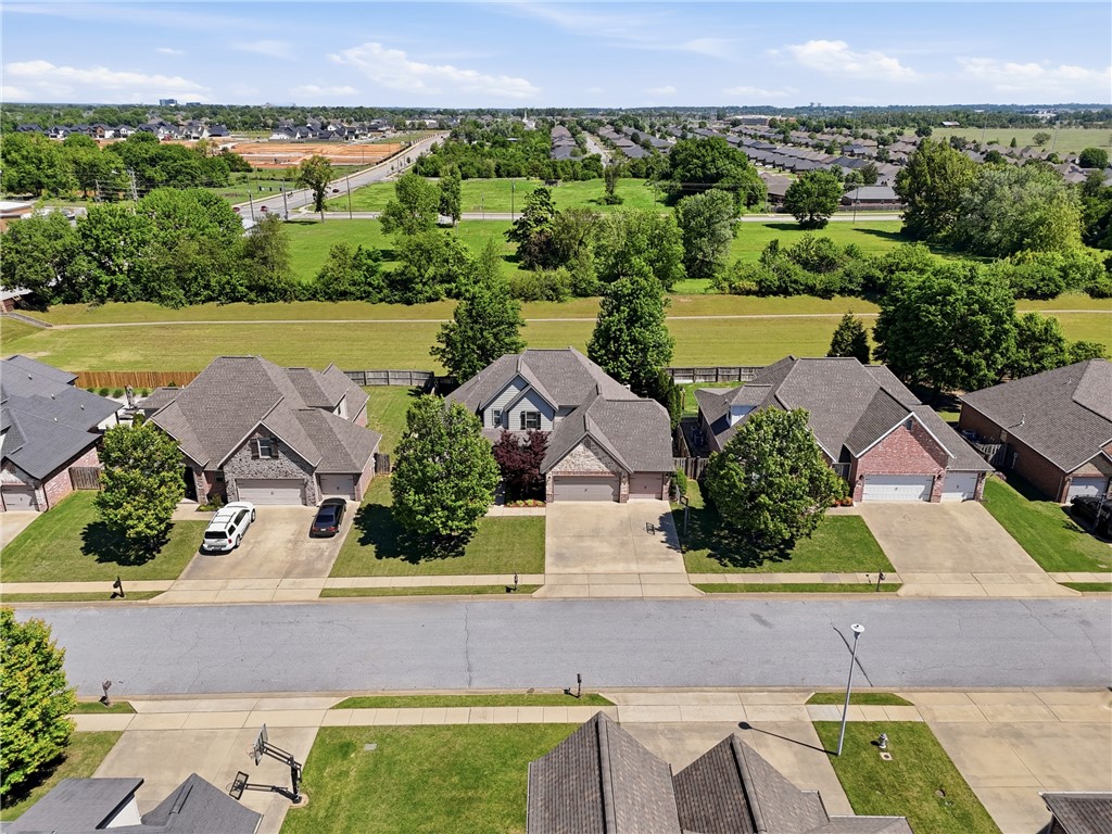Lexington Sub Rogers - Residential
