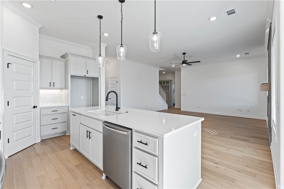 Hillcrest - Residential