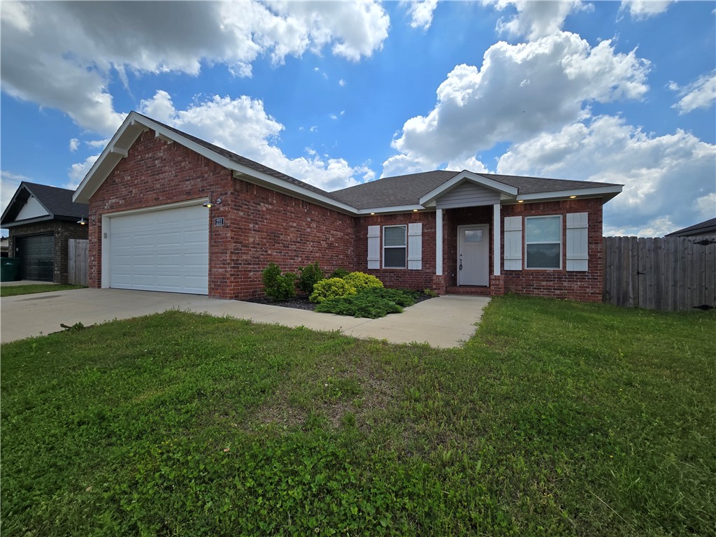 Conveniently located in the highly desirable Hillsdale Subdivision. Bentonville School District. This is a beautifully constructed (relatively) new house completed in 2022. Well maintained and kept clean since then. Granite counters throughout. Ceiling fans in every room. Numerous closets to utilize giving you plenty of storage space and the ability to be organized. Easy to clean and attractive luxury plank flooring. Big, fully-fenced backyard that is nice and flat giving you options with how you utilize. Plant a garden, dig a pool, create a lush landscape, how about a playground? The only limit is your imagination. Offers will be reviewed on Monday.