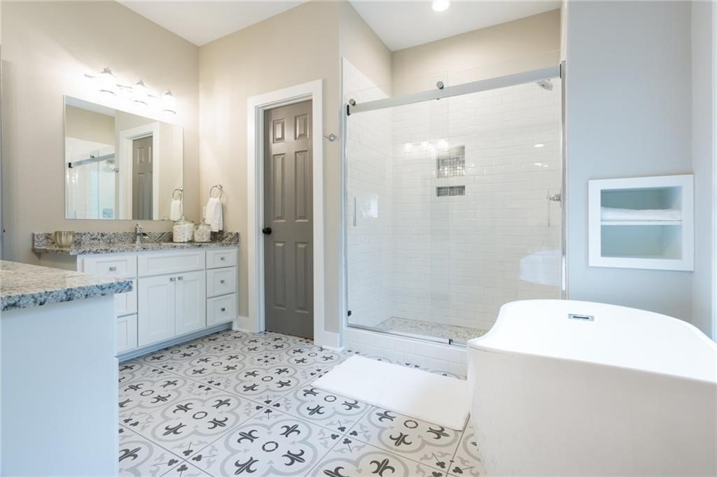 Oak View - Residential Lease