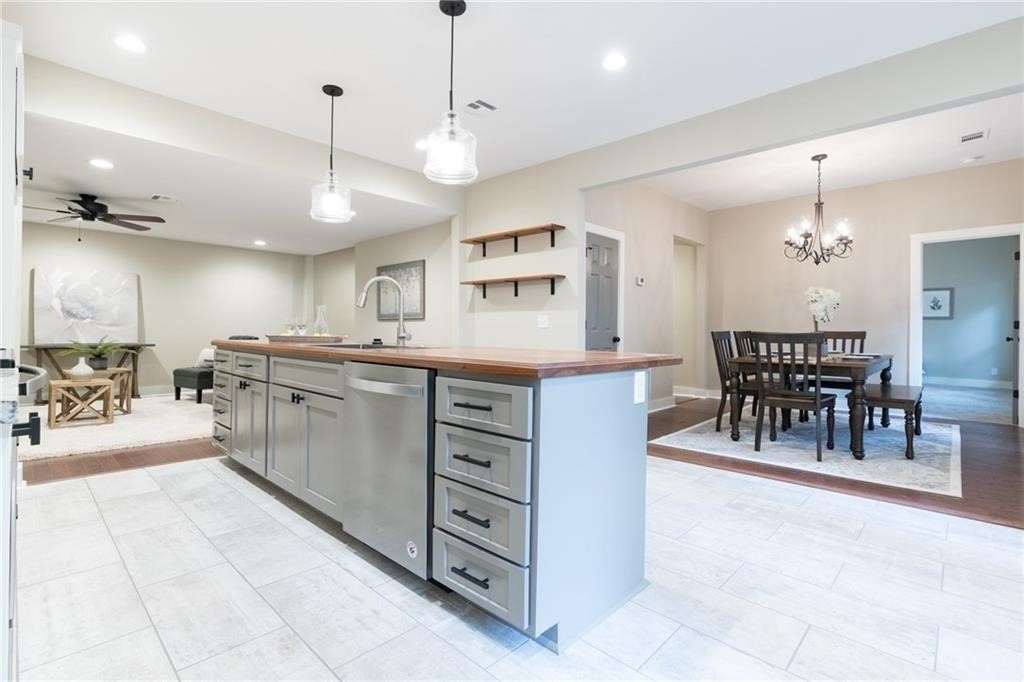 Oak View - Residential Lease