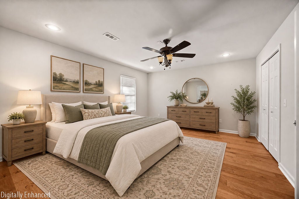 2433 E Magnolia Drive
