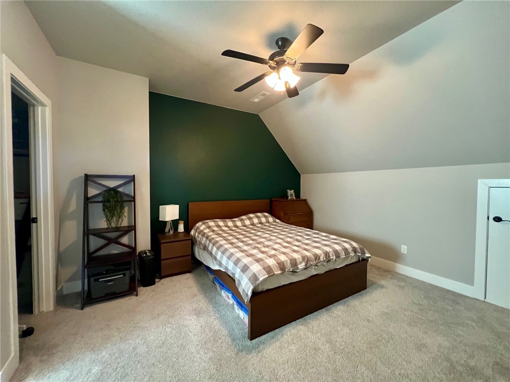 Grove Ph Iii, The Rogers - Residential Lease