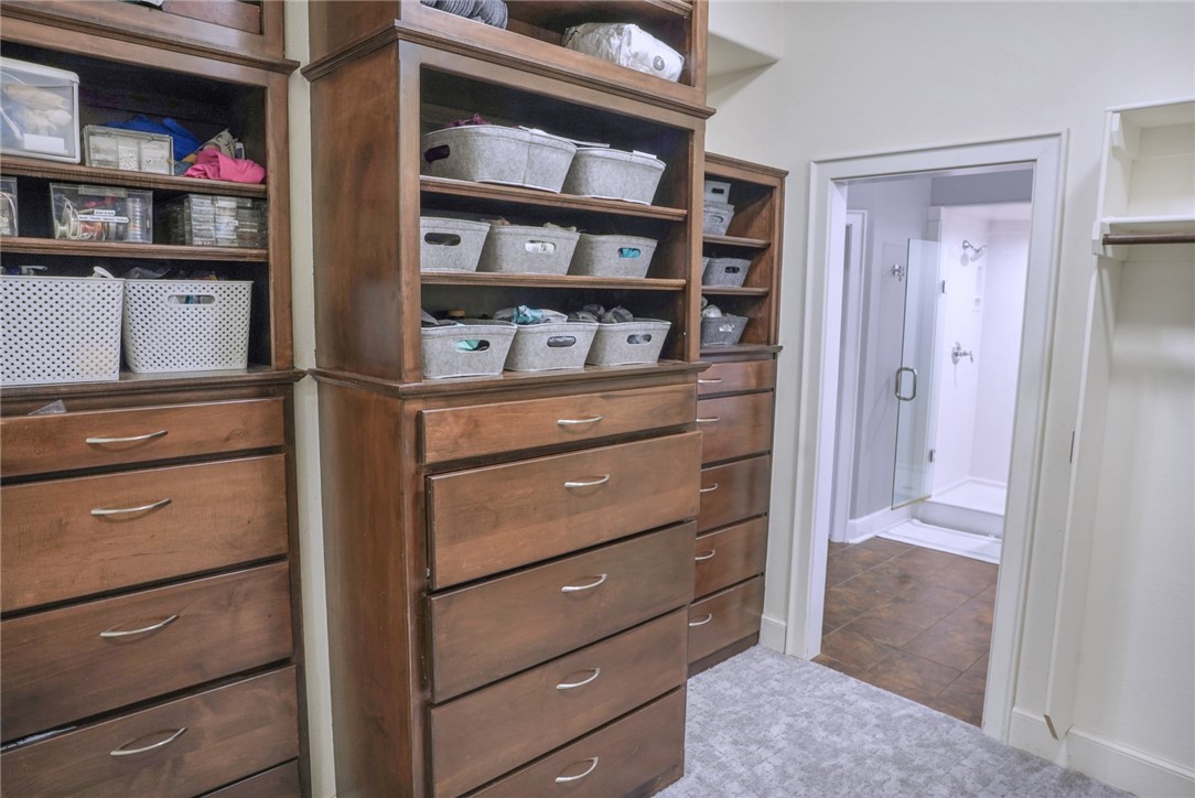 Bordeaux Sub Rogers - Residential