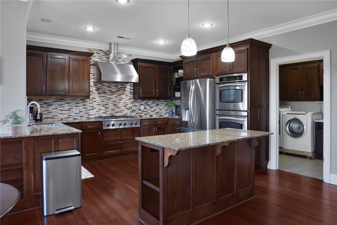 Bordeaux Sub Rogers - Residential