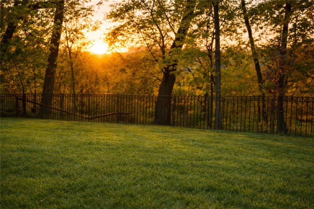 Bordeaux Sub Rogers - Residential