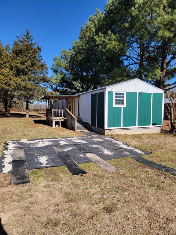 Nice remodeled 2 bedroom 2 bath mobile home on .83 acres with stove and refrigerator quite neighborhood, total electric, close to highway. No smoking and No Pets!