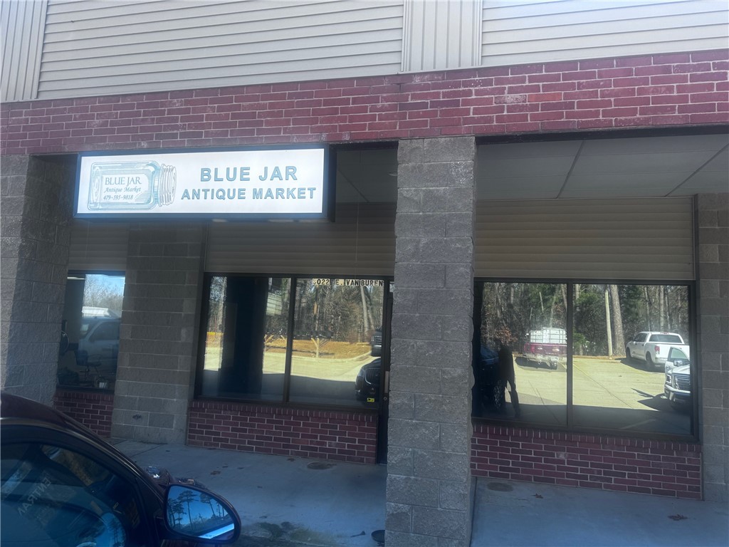 BIRD TRACTS - Commercial Lease