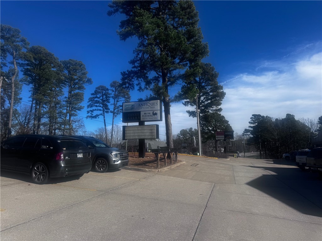 BIRD TRACTS - Commercial Lease