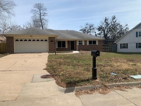Photo of 3817 S 32nd Circle, Fort Smith, AR 72903 (MLS # 1337569)