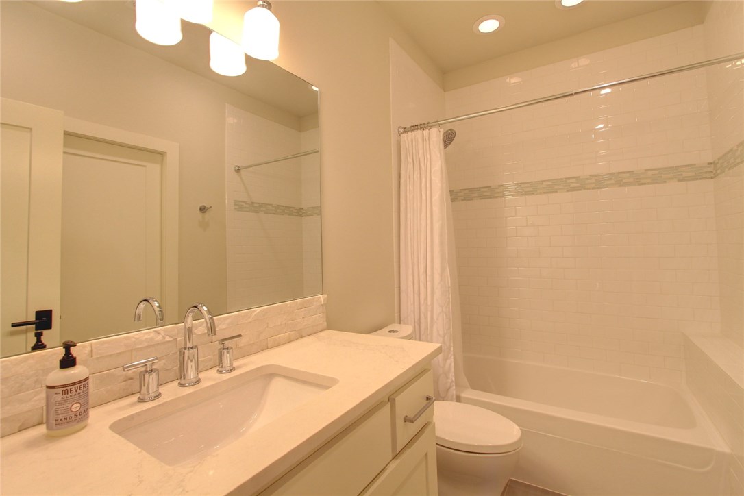 Hotz Sub Ext #1 - Residential