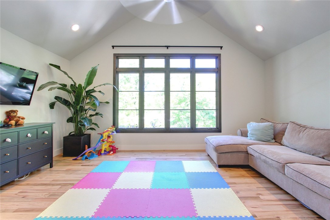 Hotz Sub Ext #1 - Residential