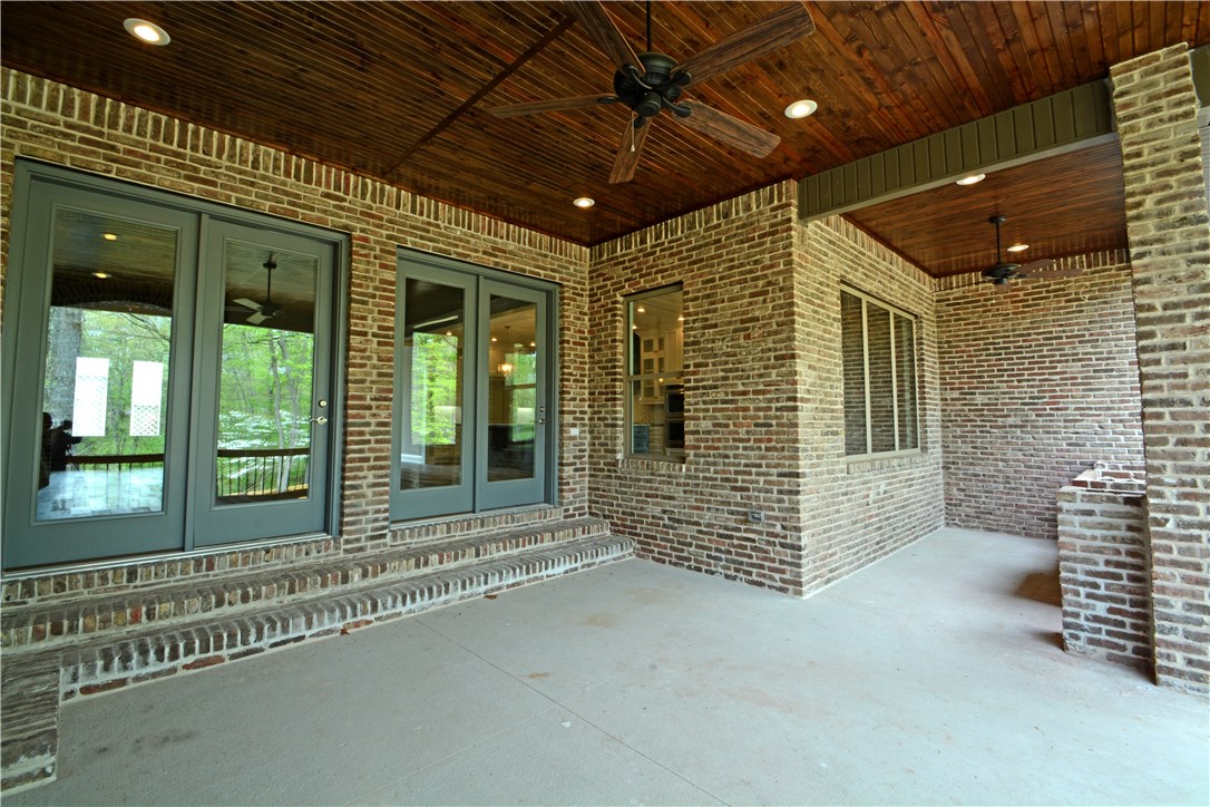 Oak Tree - Residential