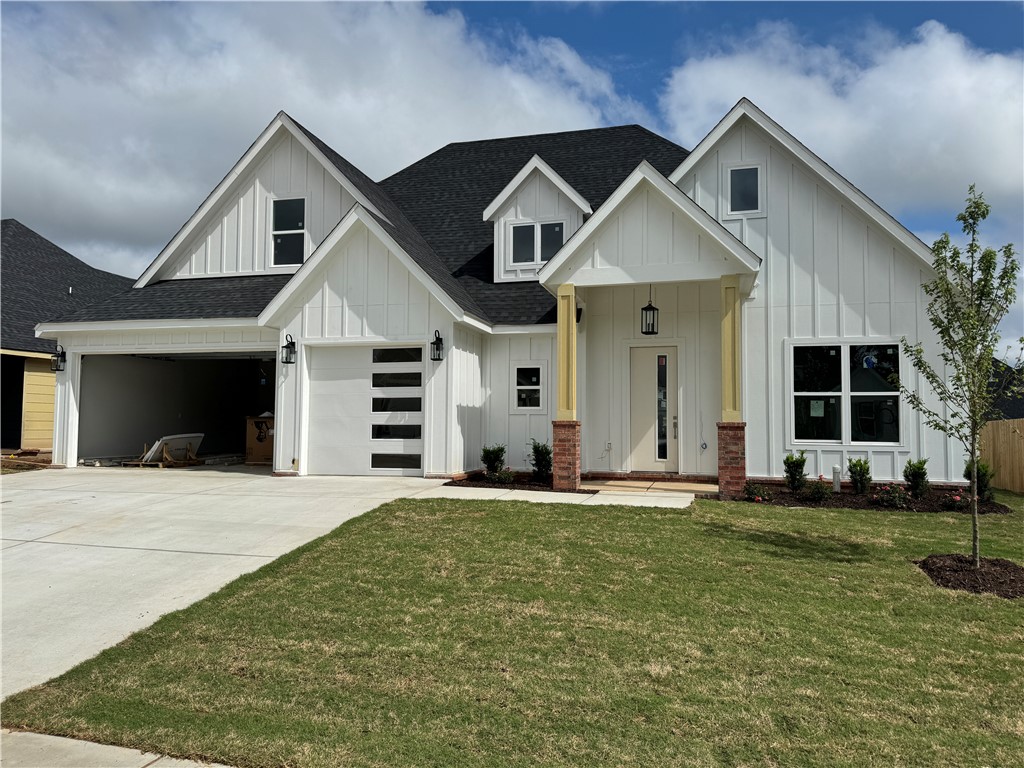 Another quality new construction home is available in the desired Crescent View Subdivision! This home boasts 4 bedrooms, 3.5 bathrooms, bonus room, 3 car garage, lots of built-ins, and a great layout. Kitchen is equipped with gas cooktop, built-in oven & microwave, large island with waterfall granite, & eat-in dining area that is all open to the living room. Downstairs has the office, primary suite, and half bath. Bedrooms 2-4, bonus room and two full bathrooms are all upstairs. Enjoy grilling or hanging out on the covered back patio. Located steps from Janie Darr Elementary and the new Mt Hebron Park. Subdivision is close to XNA, I-49, shopping, dining, and entertainment.