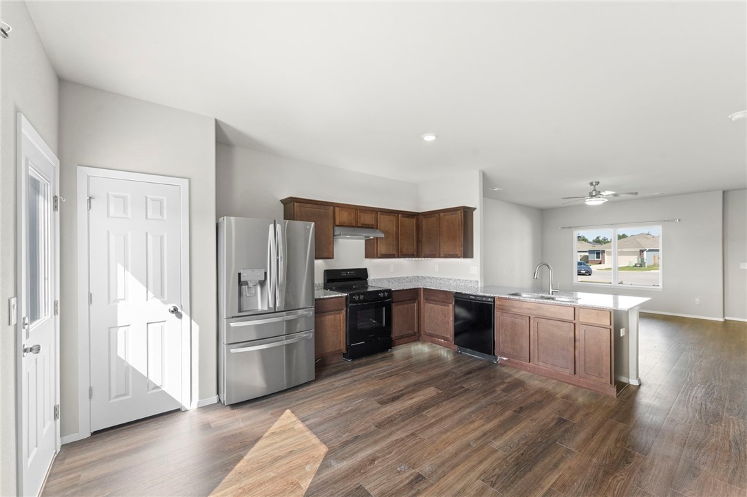 Willow Creek Ph 2 Rogers - Residential