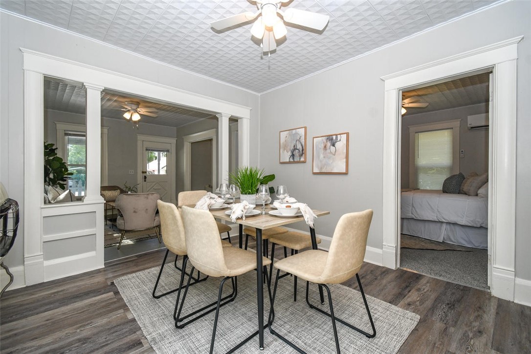 Gentry Orig-Gentry - Residential