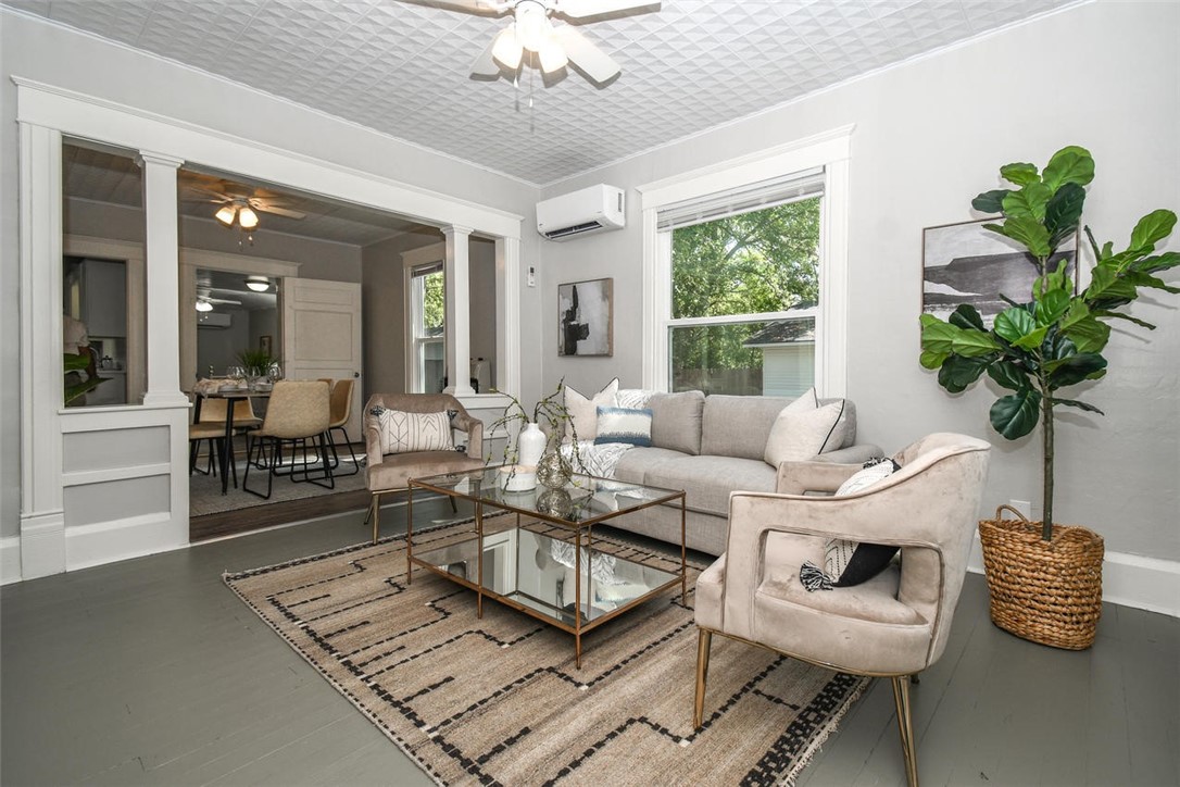 Gentry Orig-Gentry - Residential