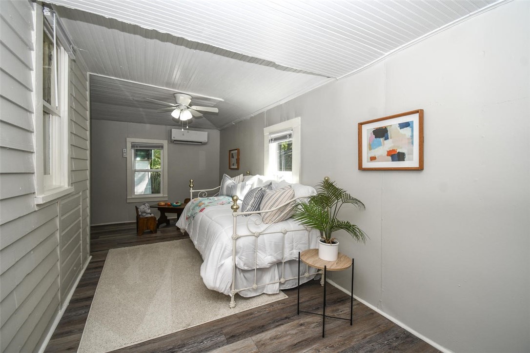 Gentry Orig-Gentry - Residential