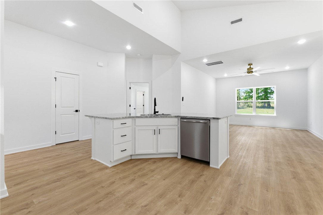 Cromarty Sub Bvv - Residential