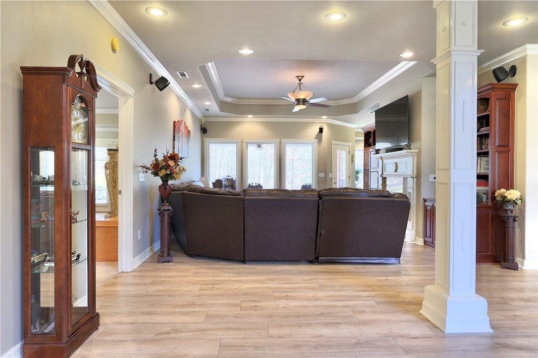 Carson Mdws - Residential