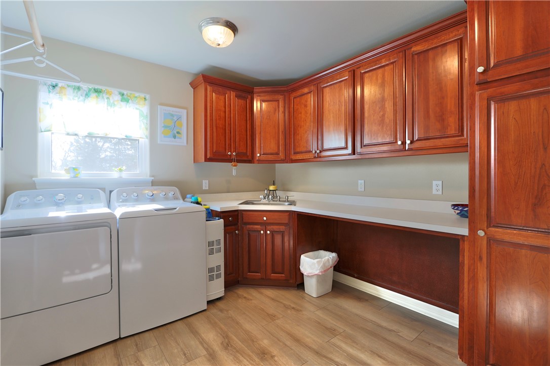 Carson Mdws - Residential