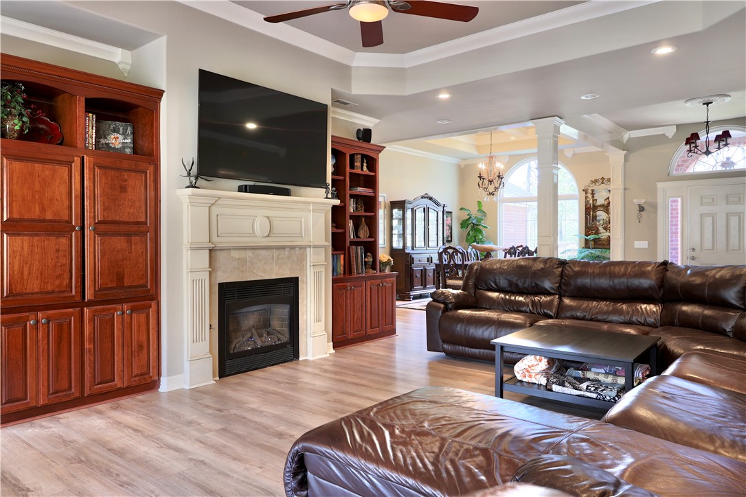 Carson Mdws - Residential