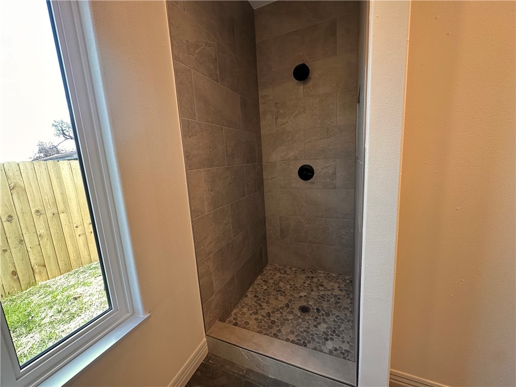 Larimore & Garner Sub-Rogers - Residential Income