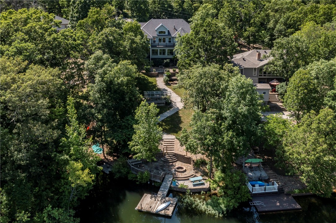 Brittany Sub Bvv - Residential