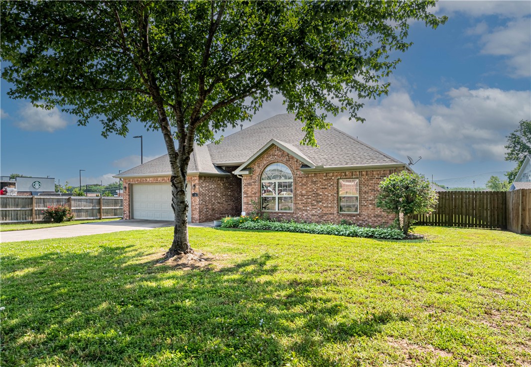 27-16-31 FARMINGTON OUTLOTS - Residential Lease