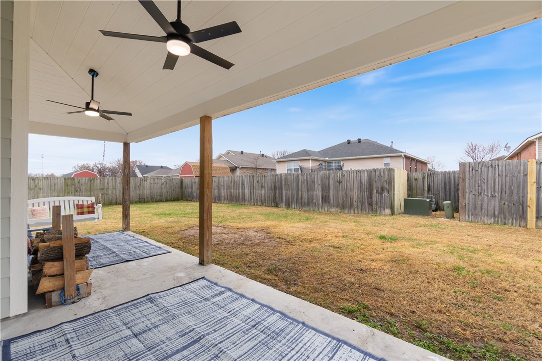 Edens Court Centerton - Residential