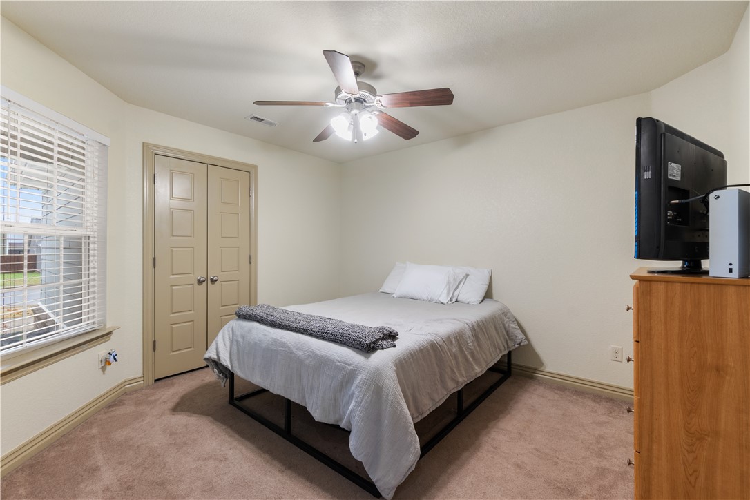 Edens Court Centerton - Residential