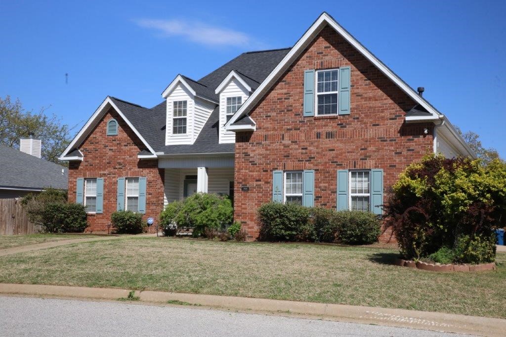 Discover this charming 4-bedroom, 2.5-bathroom single-family home ideally located with convenient access to I-49 and downtown Bentonville, with direct access to the city's renowned mountain bike trails. Features include a complete kitchen with stainless steel appliances, central heating and air conditioning, and a convenient attached garage. Includes washer/dryer and five televisions, which are to be maintained and cared for by the tenant. Step into the expansive backyard with a delightful firepit and beautifully crafted deck, perfect for gatherings after exploring the nearby mountain bike trails. Downtown Bentonville's dining and cultural scene is just moments away. This property is available for rent. Reach out today to schedule a viewing and make this Bentonville gem your next home.