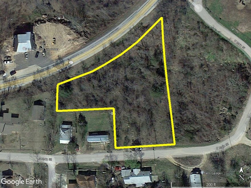 Vacant commercial / residential property for sale in Marshall, AR. 155 feet of East Main Street frontage as well as 315 feet of Hwy 24 North frontage. Approximately 1 acre M/L. Survey on file. This property can be used for building a house or a business. Water, electric and city sewer is available.