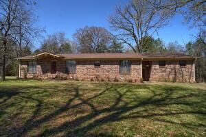 Looking for a spacious house with some land and not to far out of town? Look no further! This house has 3 bedrooms 2 full baths and 1740 sq ft all sitting on 1.5 acres at the end of the street in Ozark Estates Subdivison. Enjoy the covered back deck during the spring and summer months and the cozy living room with a wood burning fireplace in the winter. Book your showing today!