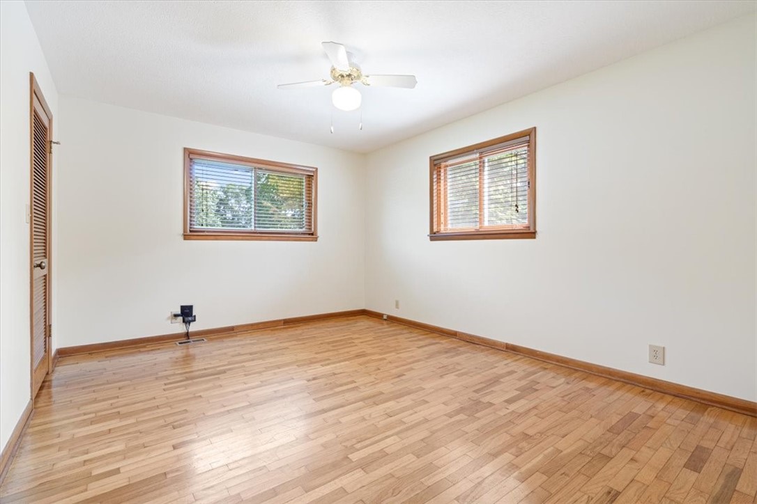 University View Sub Siloam Spgs - Residential