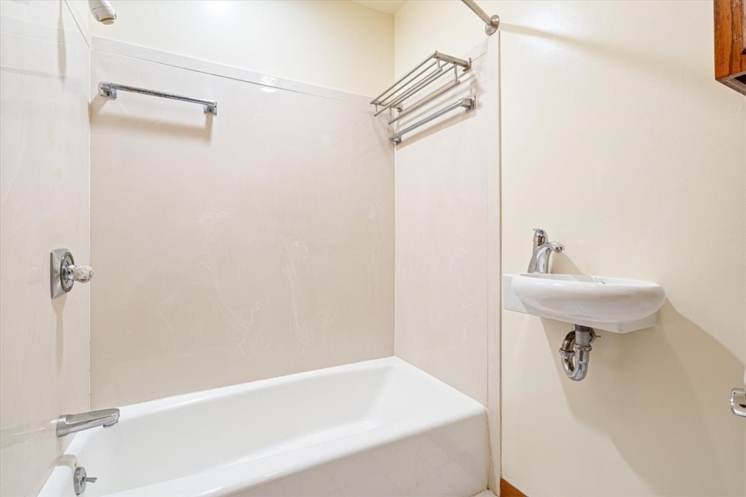 University View Sub Siloam Spgs - Residential