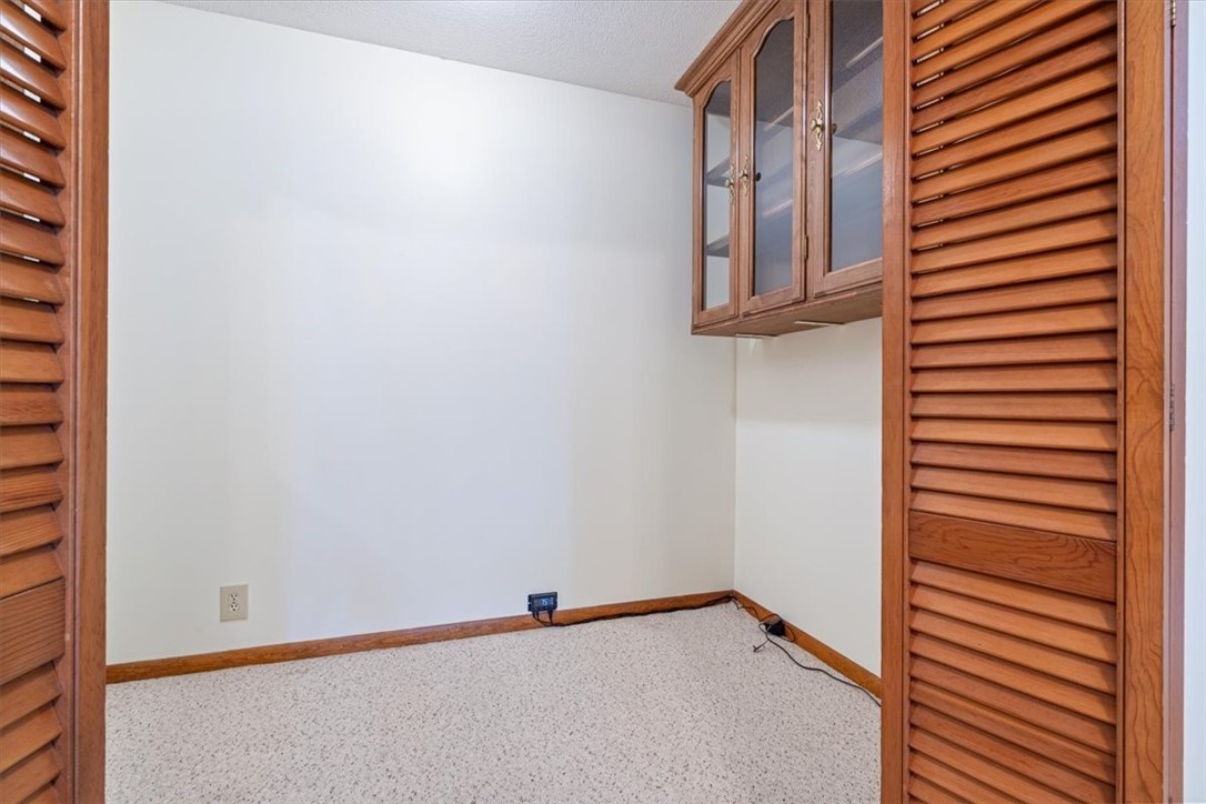 University View Sub Siloam Spgs - Residential