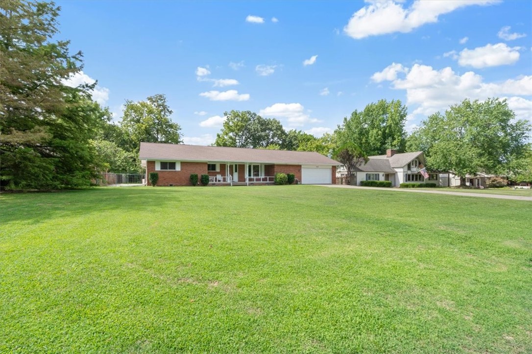 University View Sub Siloam Spgs - Residential