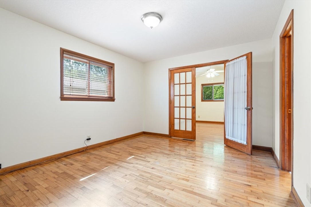 University View Sub Siloam Spgs - Residential