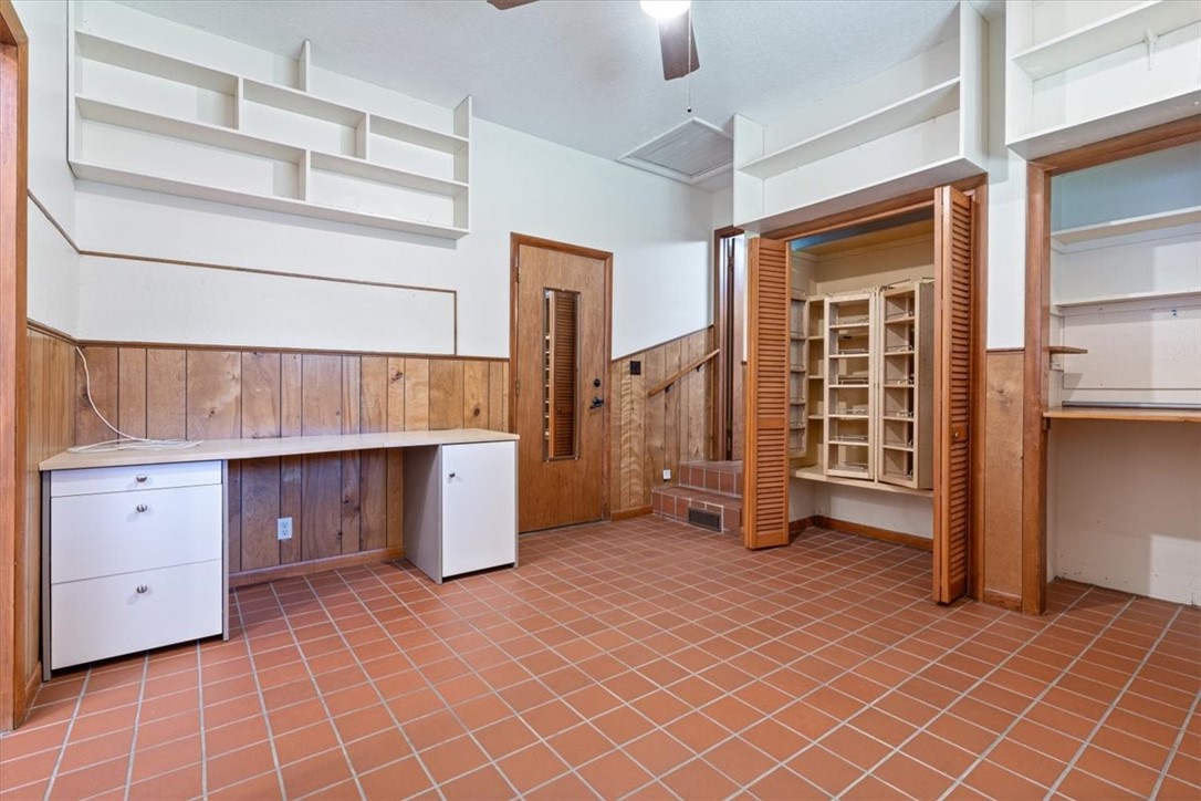 University View Sub Siloam Spgs - Residential